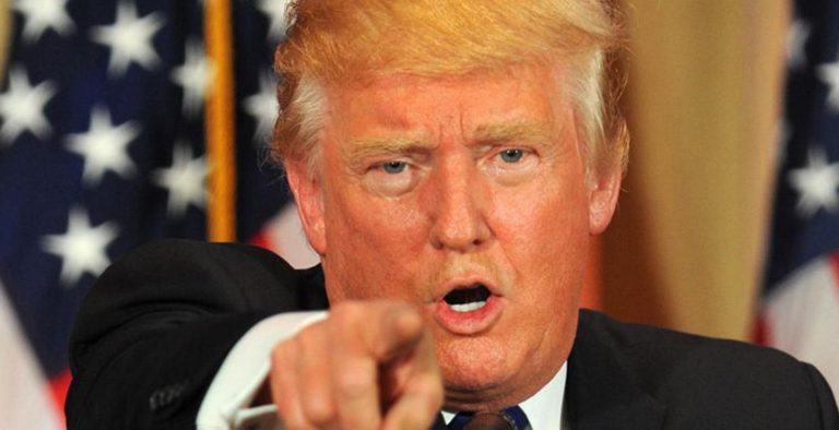 Τραμπ: Καταγγέλλει συνωμοσία της Google υπέρ της Χίλαρι