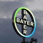 Επιμένει η Bayer με την Monsanto