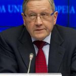 Ρέγκλινγκ: Η αμοιβαιοποίηση του χρέους θα βελτίωνε τη λειτουργία της Ένωσης