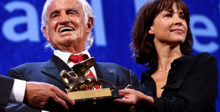 Μόστρα: Ο Ζαν-Πολ Μπελμοντό βραβεύεται στο Κινηματογραφικό Φεστιβάλ