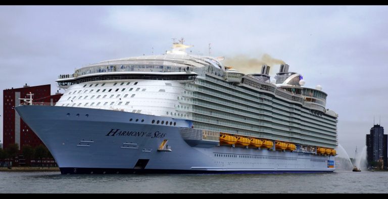 Τραγωδία στο  «Harmony of the Seas» με έναν νεκρό