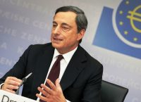 Ντράγκι: Eυρεία και ισχυρή η ανάπτυξη στην Ευρωζώνη