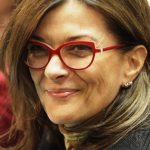 Θύελλα αντιδράσεων από το επίδομα ενοικίου στην αναπληρώτρια υπουργό Εργασίας, Ράνια Αντωνοπούλου