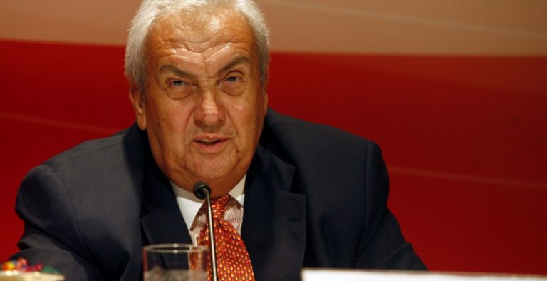 Τί γύρευε ο Κοντομηνάς στο Μαξίμου ενόψει κυβερνητικών ανατροπών;