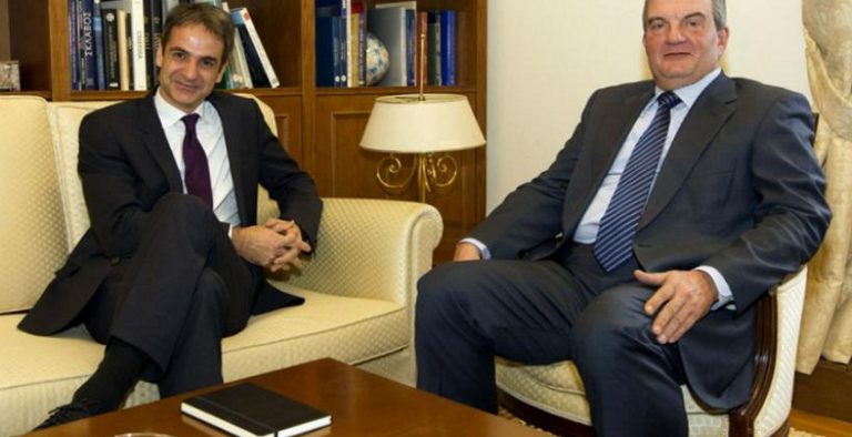 Μητσοτάκης: Με τετ-α-τετ  στο Παγκράτι επιβεβαιώνει τις καλές σχέσεις με Καραμανλή