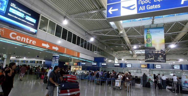 Ανεβασμένη η κίνηση στα αεροδρόμια
