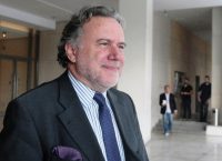 Κατρούγκαλος: Ενίσχυση των διμερών οικονομικών σχέσεων Ελλάδας-Κατάρ