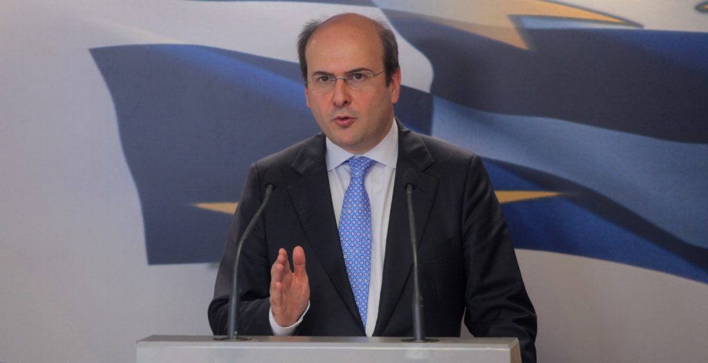 Χατζηδάκης: Λιγότεροι φόροι-δαπάνες και άνοιγμα στην επιχειρηματικότητα