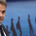 Βγάζει ο Μητσοτάκης το λαό στους… δρόμους(;)