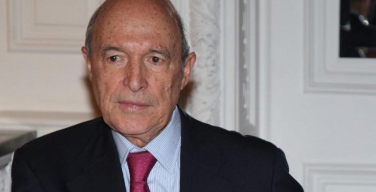 Σημίτης: Δεν συναντήθηκα με Στουρνάρα