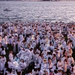 Νέα Υόρκη: «Δείπνο στα Λευκά» α λα γαλλικά