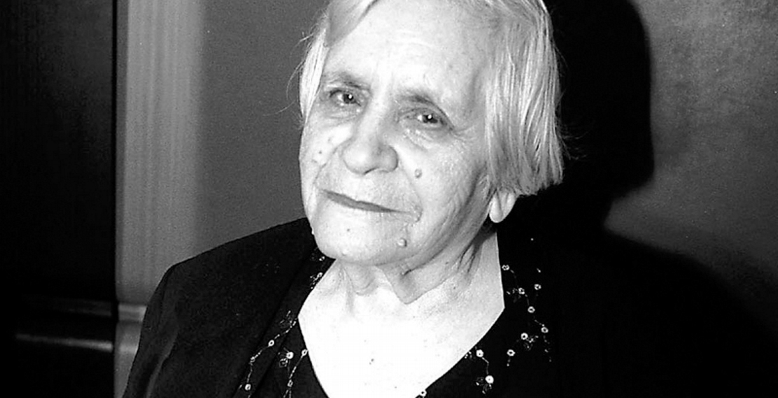 Έφυγε από τη ζωή η ποιήτρια, πεζογράφος και μεταφράστρια Βούλα Δαμιανάκου