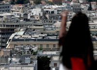 Ακίνητα: Σε “ελεύθερη πτώση” οι τιμές τους
