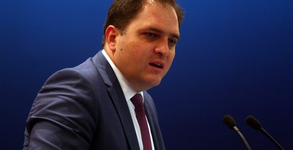 Αιφνιδιαστική επίσκεψη Πιτσιλή στη ΔΟΥ Ηρακλείου