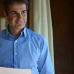O Κυριάκος κλιμακώνει τις πιέσεις με το “βλέμμα” στην… κάλπη