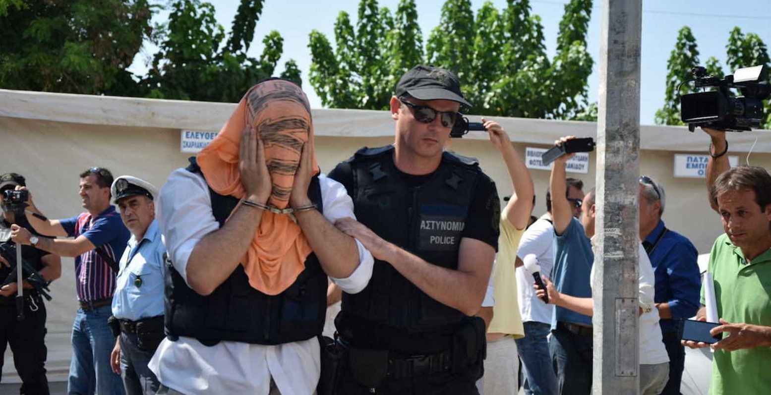 Δεν πήραν άσυλο οι 3 από τους 8 Τούρκους πραξικοπηματίες