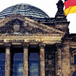 Γερμανία: Οι οικονομολόγοι “βλέπουν” ανάπτυξη της οικονομίας από το πρόγραμμα Τραμπ