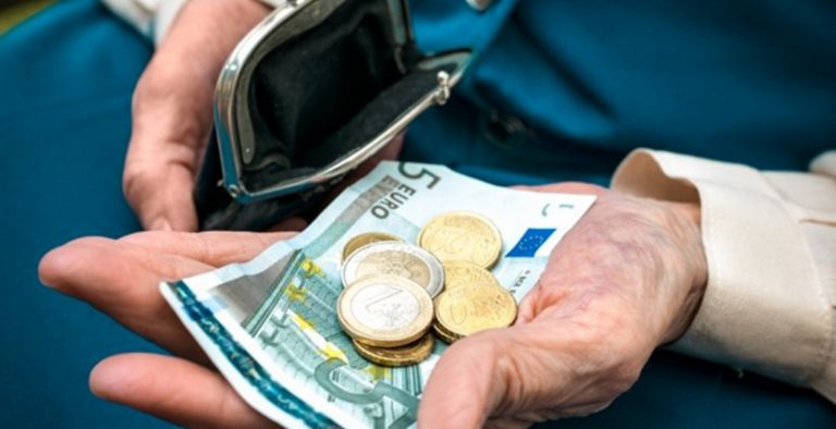 ΙΚΑ: Κανονικά η καταβολή συντάξεων για τον Οκτώβριο.