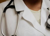 Σε 24ωρη απεργία στις 2 Μαρτίου οι νοσοκομειακοί γιατροί