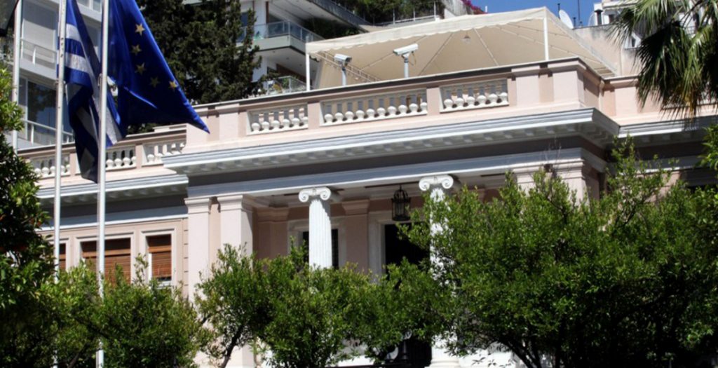 Μαξίμου: Πάμε για β’ αξιολόγηση και χρέος