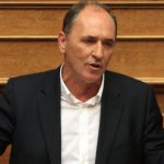 Σταθάκης προκαλεί Γιούνκερ: Η πώληση των “κόκκινων” δανείων ήταν μνημονιακή δέσμευση