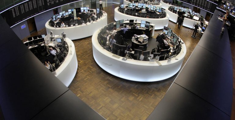 Περιμένοντας τα νεότερα για το Brexit οι ευρωαγορές