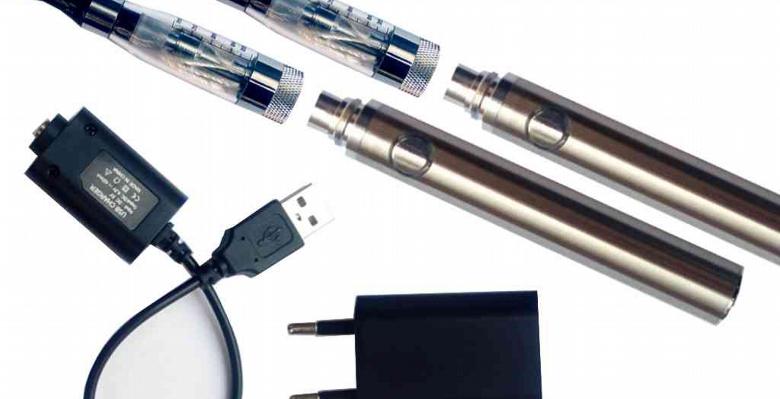 Το κανονικό τσιγάρο πιο τοξικό από το ηλεκτρονικό