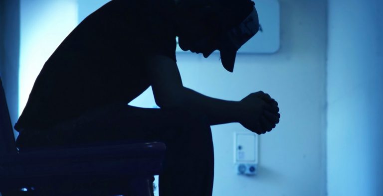 “‘Εξυπνο” σύστημα αναγνωρίζει τις αυτοκτονικές τάσεις