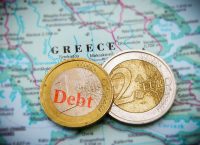 Handelsblatt: Αναγκαίο για την Ελλάδα ένα κούρεμα χρέους