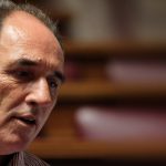 “Μετωπική” και για τα “κόκκινα” δάνεια: Ο Σταθάκης διαψεύδει ξανά το Γιούνκερ
