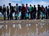 Έκκληση 19 ΜΚΟ για βελτίωση των συνθηκών στα σημεία υποδοχής προσφύγων στα νησιά