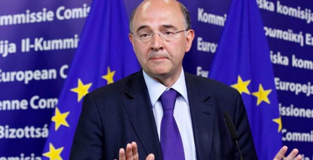 Μοσκοβισί: Θα πρέπει να προσφερθούν στον ελληνικό λαό περισσότερες προοπτικές