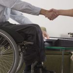 Θεσσαλονίκη: Απέτρεψαν πλειστηριασμό σπιτιού αναπήρου