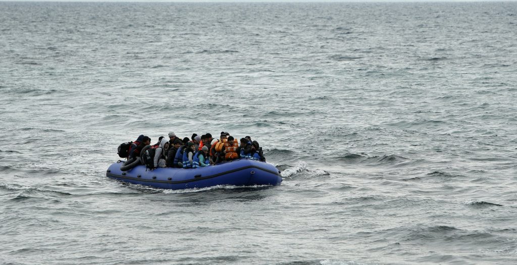 Συνεχίζονται οι προσφυγικές ροές στο Αιγαίο