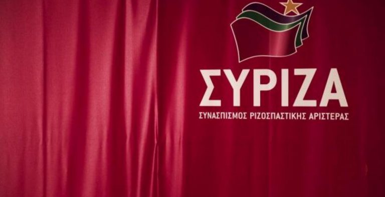 Θεσσαλονίκη: Αντιεξουσιαστές έκαναν γυαλιά καρφιά τα γραφεία του ΣΥΡΙΖΑ για τη σύλληψη της Ρούπα