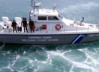 Χαλκιδική: Ταχύπλοο παρέσυρε λουόμενο