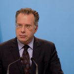 Κουμουτσάκος: Αποτυχία ο ανασχηματισμός της κυβέρνησης