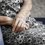 Ένας στους τρεις ηλικιωμένους έχει κατάθλιψη