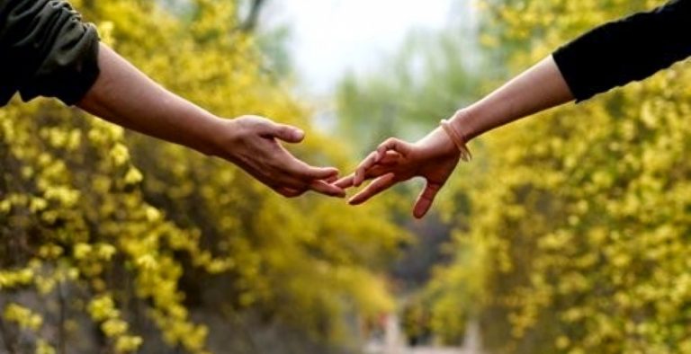 Σχέση από απόσταση: Στα πόσα «χιλιόμετρα» βρίσκει άλλη γυναίκα;