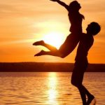 Τι άντρας σου ταιριάζει ανάλογα με το ζώδιό σου
