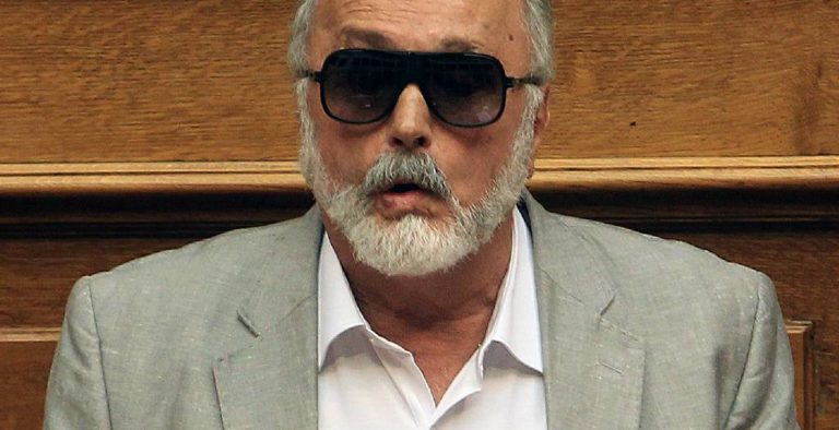 Κουρουμπλής: Ανασχηματισμός, όχι εκλογές