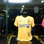 Κλέβει την παράσταση η ροζ φανέλα του Άρη (pics)