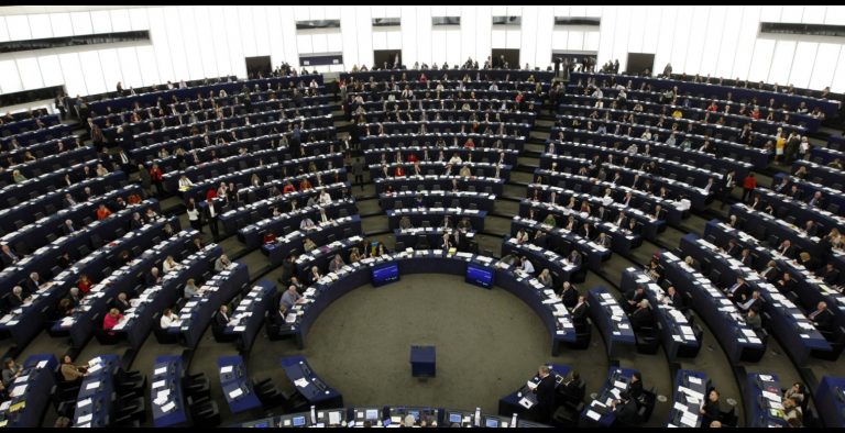 Ε.Κ.: Ανέβαλε επίσκεψη εκπροσώπων του στην Τουρκία
