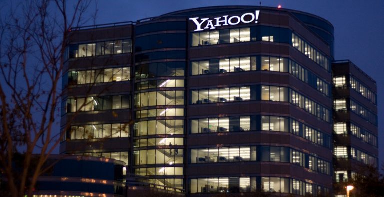 Yahoo: Επέτρεψε τη σάρωση emails για λογαριασμό υπηρεσιών πληροφοριών