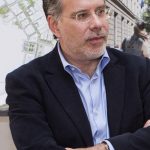 Κουμουτσάκος: Απαράδεκτες κυβερνητικές παρεμβάσεις στη Δικαιοσύνη