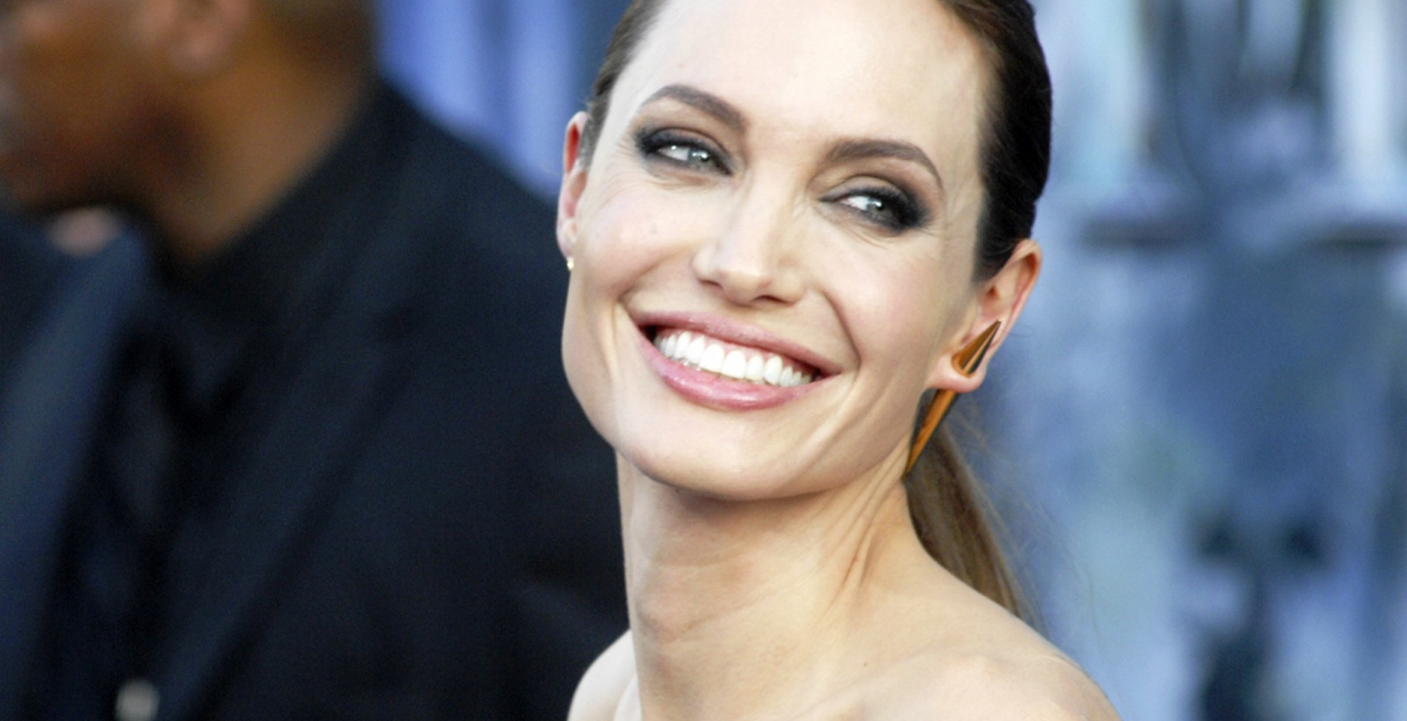 Το νέο… παλάτι της χωρισμένης Τζολί (photos)