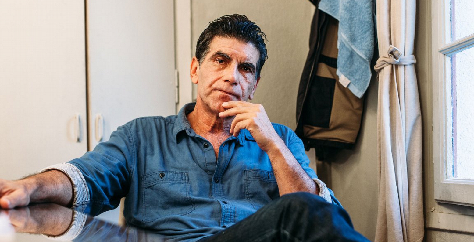 Γιάννης Μπέζος: Η αντίδρασή του όταν έμαθε ότι η Καζαριάν θα ερμηνεύσει Ίψεν (vid)