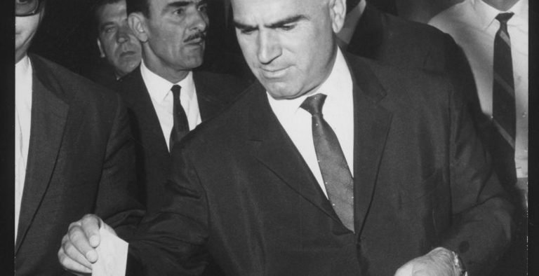 Ληστές στο σπίτι του Παττακού