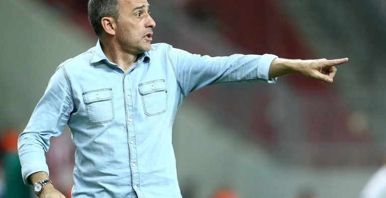 Ζντιέλαρ και Σιόβας δίνουν λύσεις… στον Μπέντο