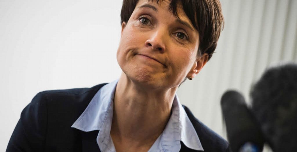 Γερμανία: Η επικεφαλής του AfD συνέκρινε τους πρόσφυγες με λίπασμα
